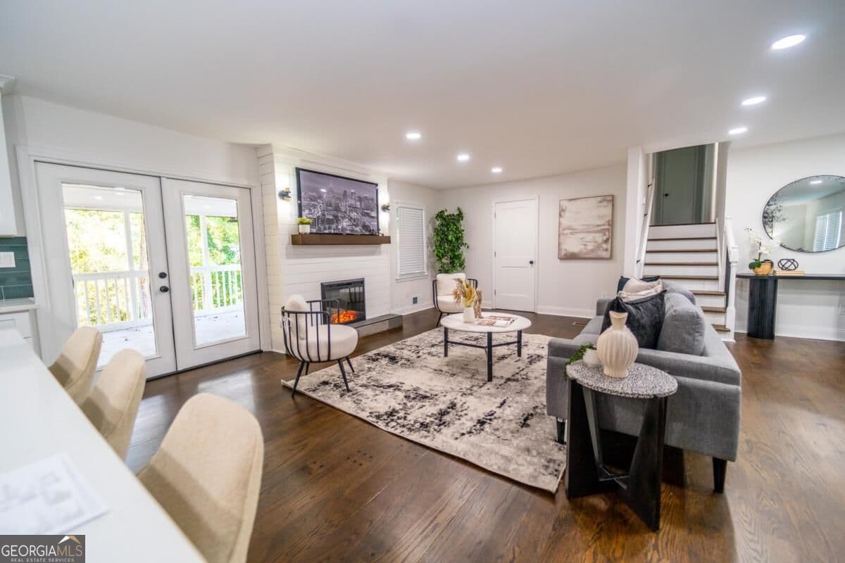 4 bedroom, 3 bathroom single family residence for sale at 1158 Research Drive, Marietta, GA 30066 — photo 5