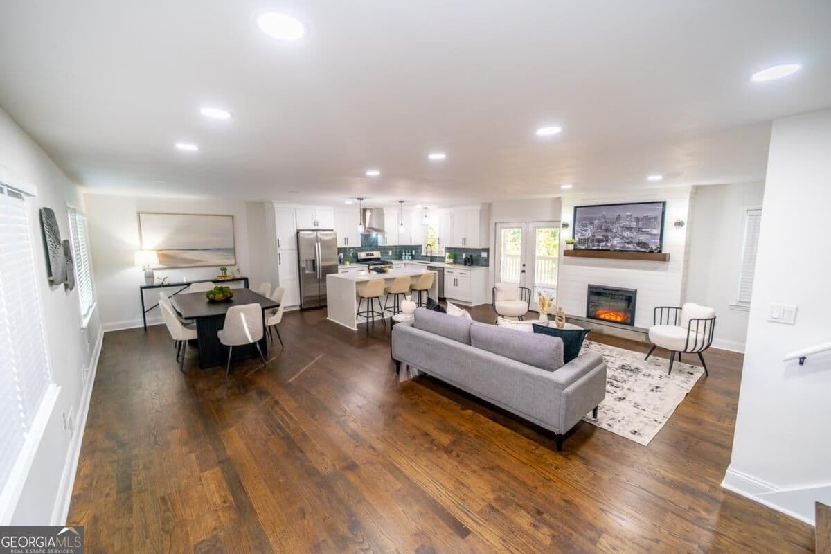4 bedroom, 3 bathroom single family residence for sale at 1158 Research Drive, Marietta, GA 30066 — photo 8