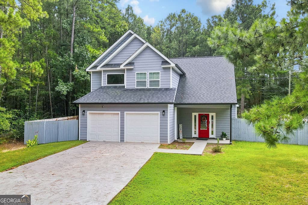 3 bedroom, 2.5 bathroom, 1,967 sq ft single family residence for sale at 157 Watkins Drive, Flovilla, GA 30216 — photo 3