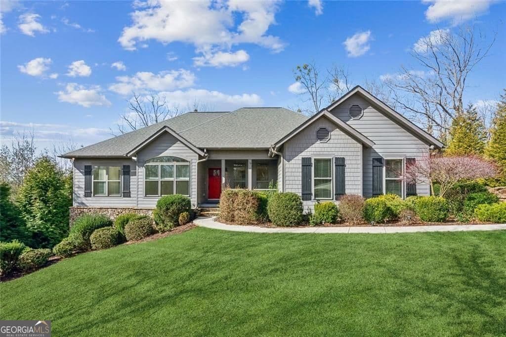 3 bedroom, 2.5 bathroom, 2,221 sq ft single family residence for sale at 140 Forked Leaf Road, Cleveland, GA 30528