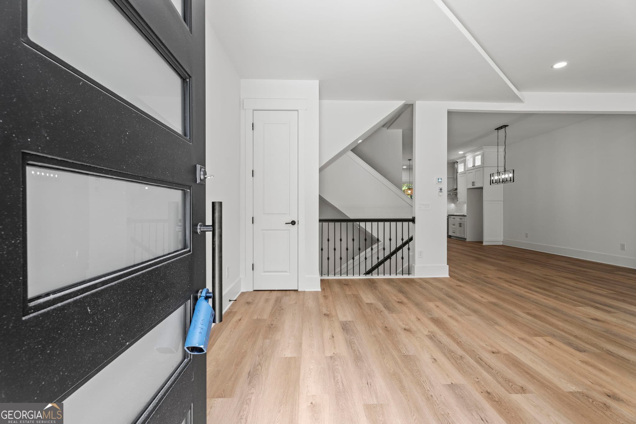 4 bedroom, 3 bathroom, 2,315 sq ft townhouse for sale at 185 Brush Creek Court, Stockbridge, GA 30281 — photo 6