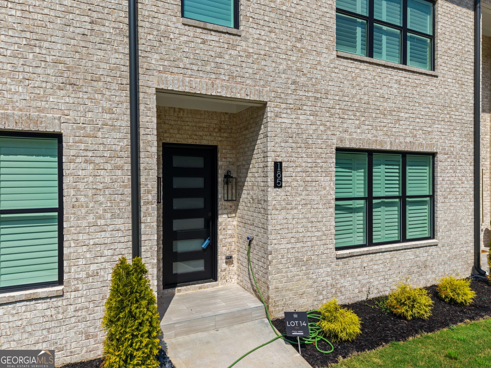 4 bedroom, 3 bathroom, 2,315 sq ft townhouse for sale at 185 Brush Creek Court, Stockbridge, GA 30281 — photo 5