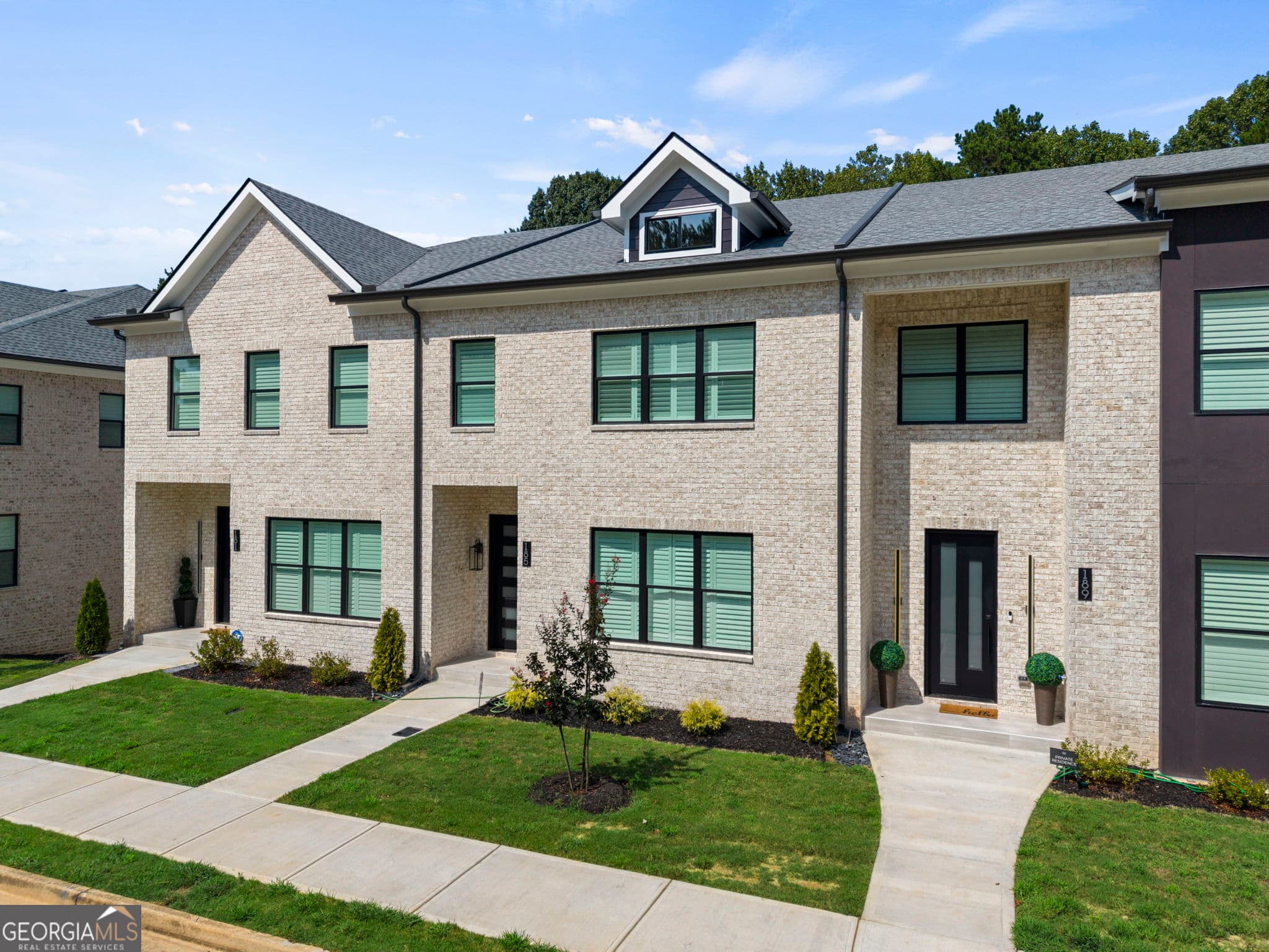 4 bedroom, 3 bathroom, 2,315 sq ft townhouse for sale at 185 Brush Creek Court, Stockbridge, GA 30281 — photo 4