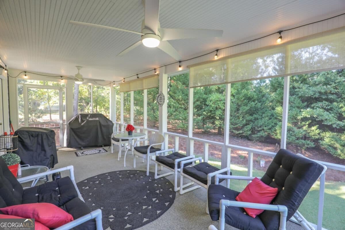 3 bedroom, 2 bathroom, 2,163 sq ft single family residence for sale at 926 Harvest Lane, Monroe, GA 30655 — photo 7