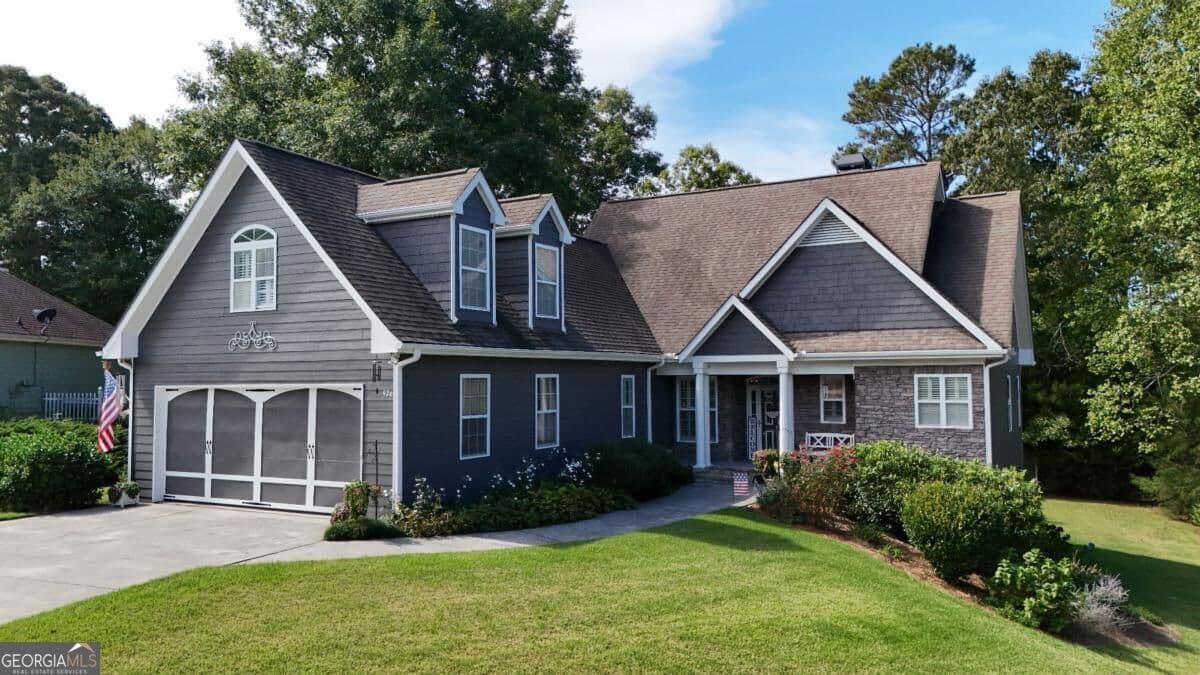 3 bedroom, 2 bathroom, 2,163 sq ft single family residence for sale at 926 Harvest Lane, Monroe, GA 30655