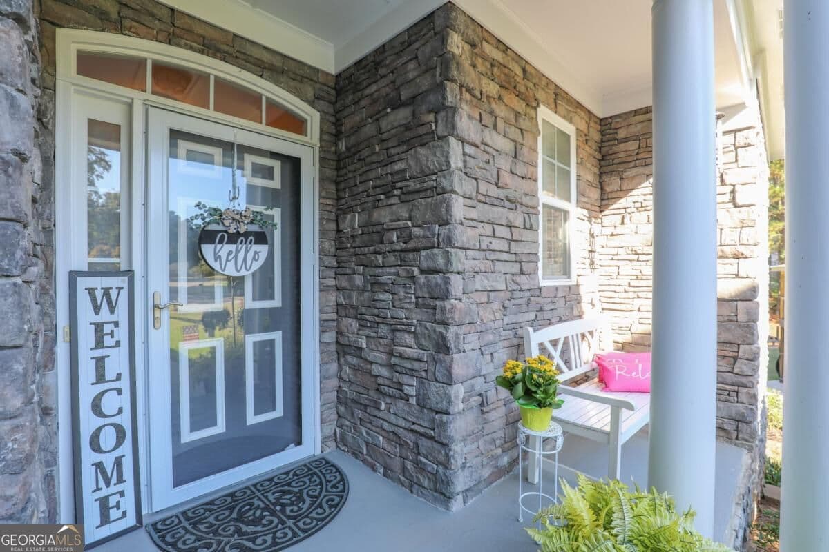 3 bedroom, 2 bathroom, 2,163 sq ft single family residence for sale at 926 Harvest Lane, Monroe, GA 30655 — photo 9