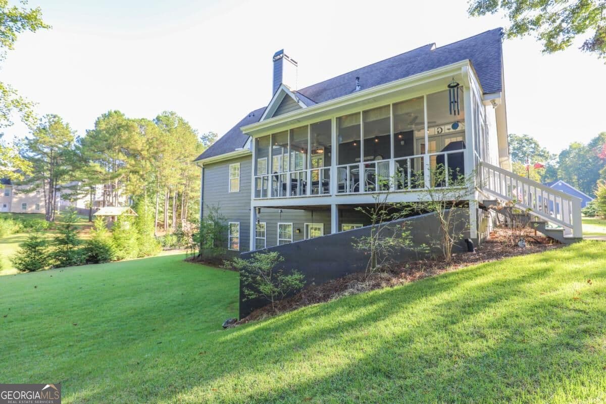 3 bedroom, 2 bathroom, 2,163 sq ft single family residence for sale at 926 Harvest Lane, Monroe, GA 30655 — photo 8