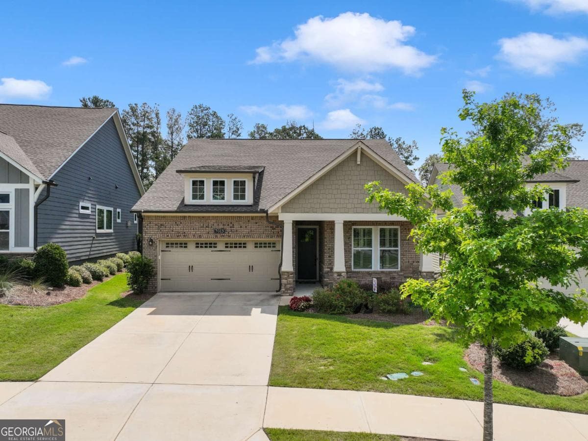3 bedroom, 3 bathroom, 2,816 sq ft single family residence for sale at 7013 River Rock Drive, Flowery Branch, GA 30542 — photo 4