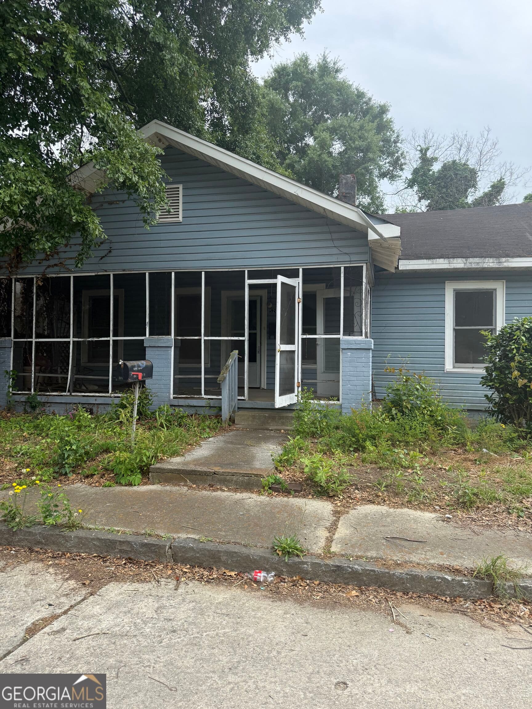 2 bedroom, 1 bathroom, 1,008 sq ft single family residence for sale at 526 Nelson Street, Macon, GA 31206 — photo 2