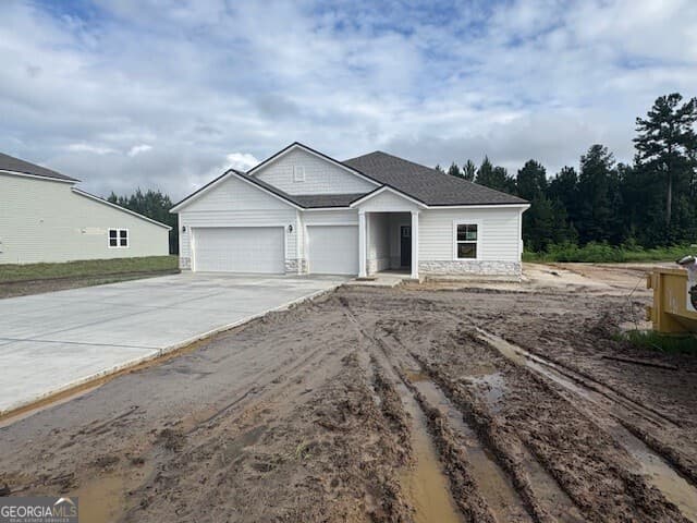 3 bedroom, 3 bathroom, 2,470 sq ft single family residence for sale at 400 Shoreline Drive, Kingsland, GA 31548 — photo 2