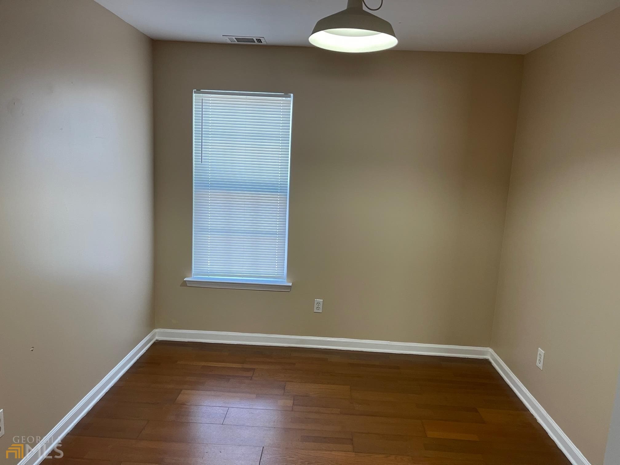 4 bedroom, 2 bathroom duplex for rent at 440 Woodlawn Avenue 1, Atlanta, GA 30318 for $1,750 a month — photo 6