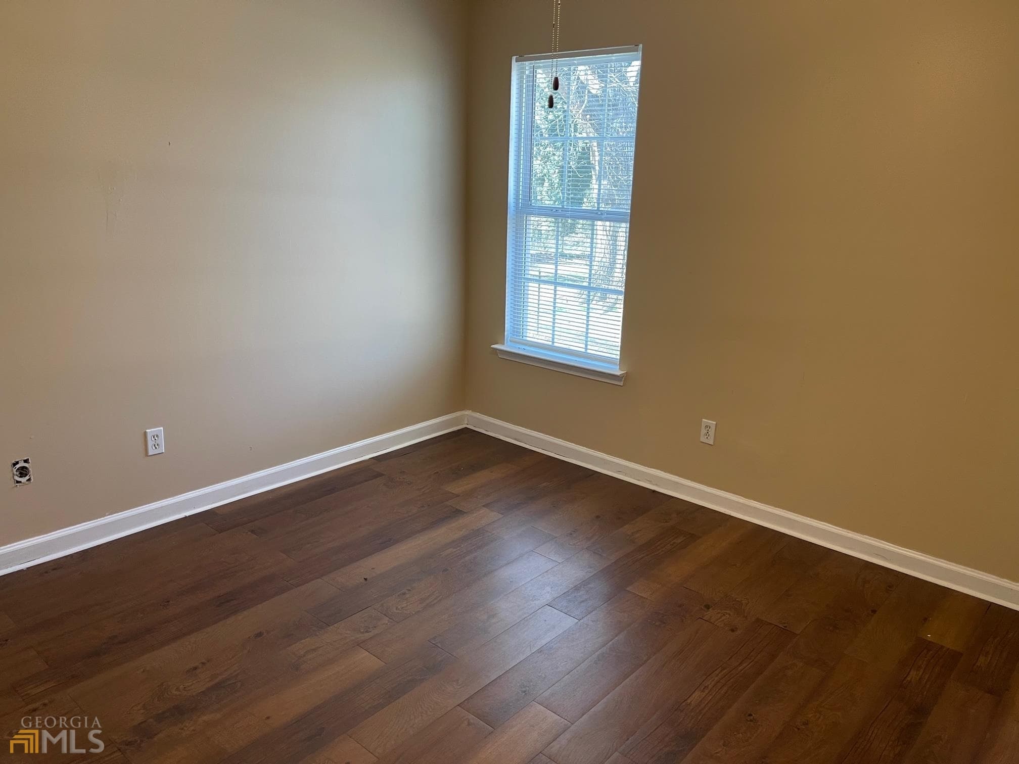 4 bedroom, 2 bathroom duplex for rent at 440 Woodlawn Avenue 1, Atlanta, GA 30318 for $1,750 a month — photo 5