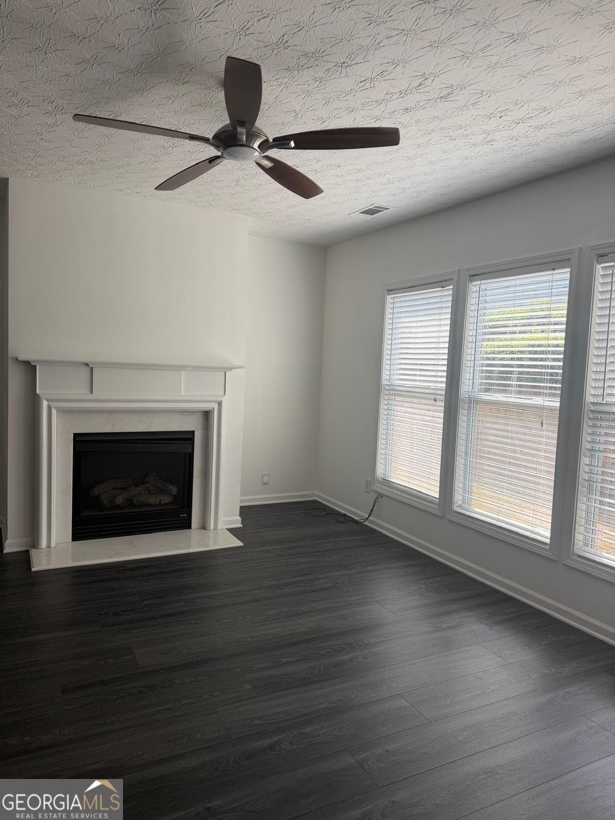 3 bedroom, 2.5 bathroom single family residence for rent at 1688 Windale Court, Lawrenceville, GA 30044 for $2,150 a month — photo 5