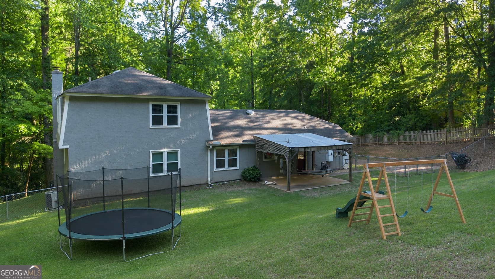 4 bedroom, 3 bathroom, 2,389 sq ft single family residence for sale at 133 Ashling Drive, Lagrange, GA 30240 — photo 6