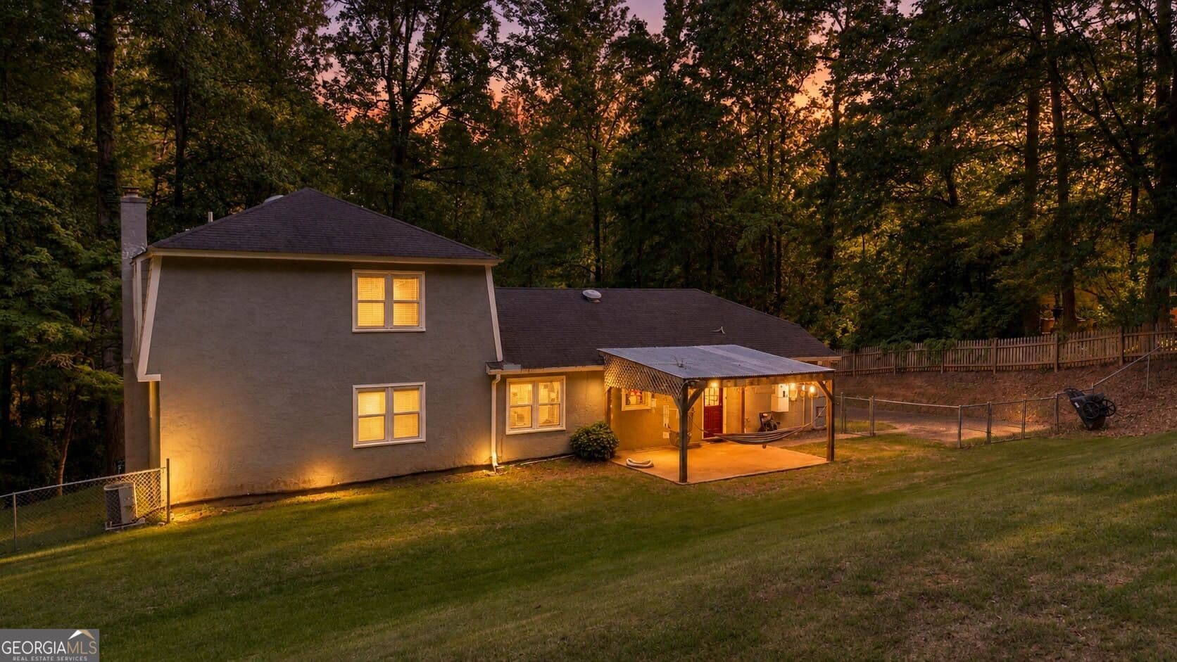 4 bedroom, 3 bathroom, 2,389 sq ft single family residence for sale at 133 Ashling Drive, Lagrange, GA 30240 — photo 7