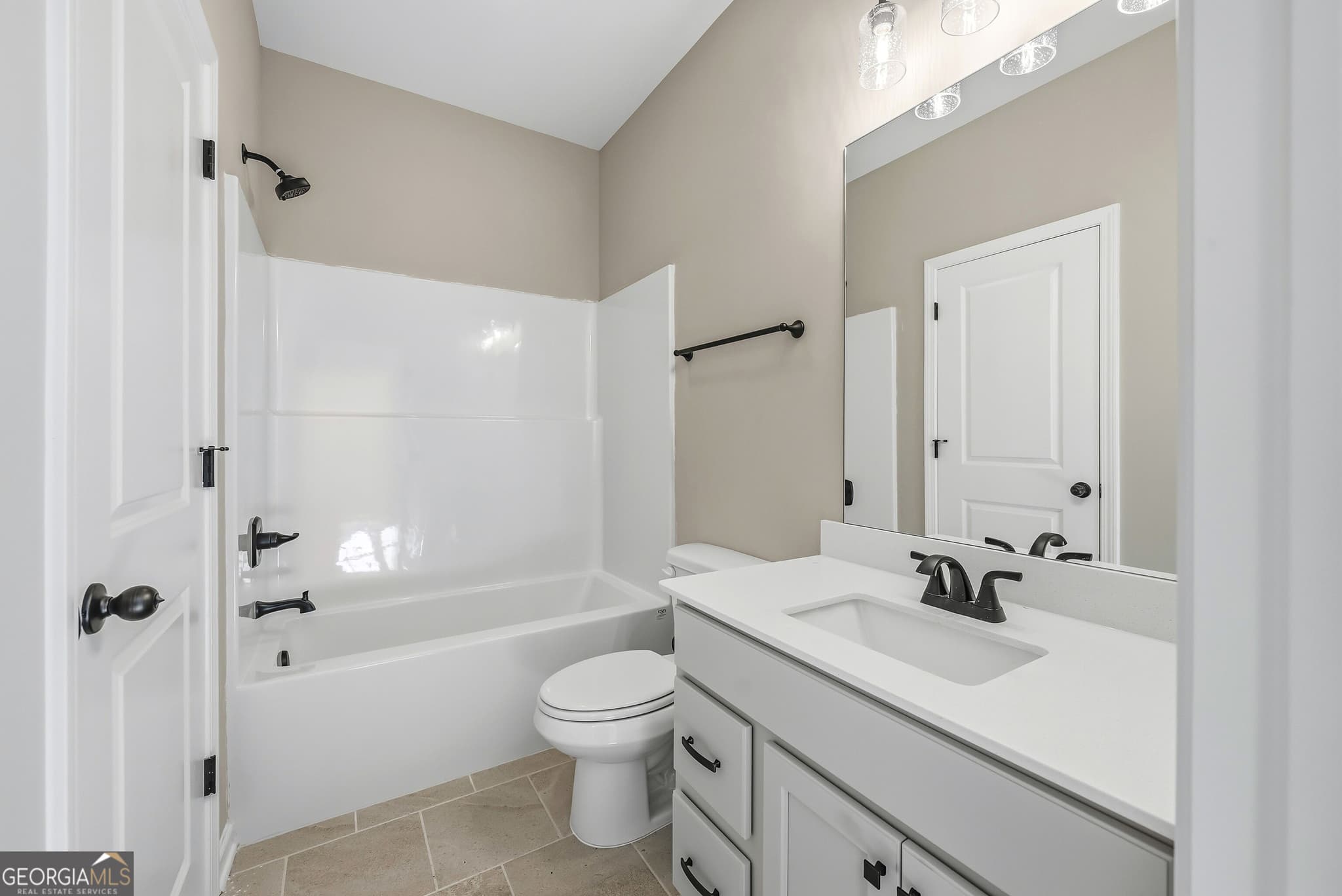 5 bedroom, 4 bathroom, 3,324 sq ft single family residence for sale at 98 Hawkeye Trail 84, Fortson, GA 31808 — photo 9