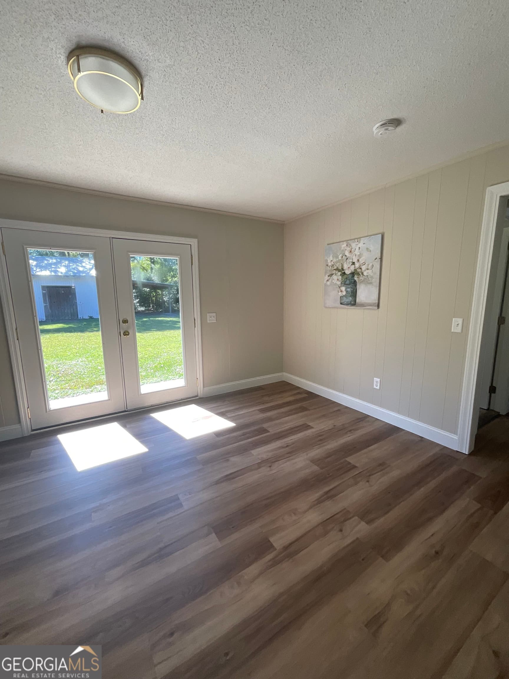 3 bedroom, 1.5 bathroom, 1,700 sq ft single family residence under contract at 195 Hollywood Avenue, Jesup, GA 31545 — photo 7