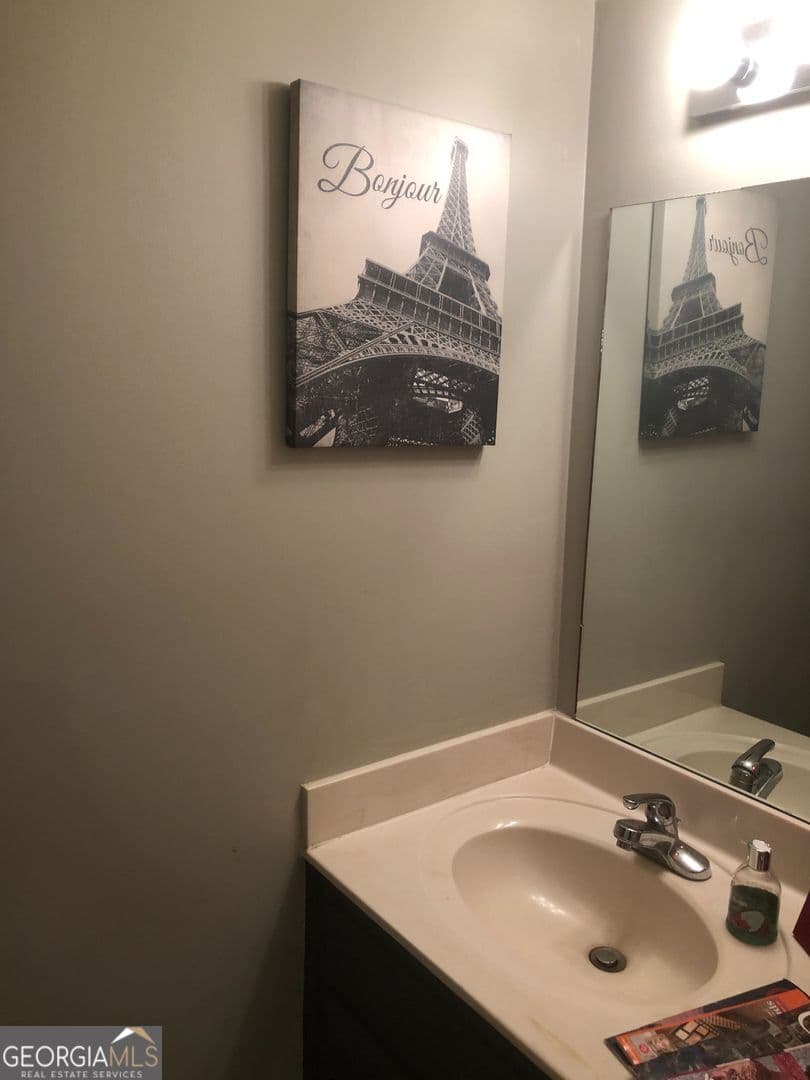 2 bedroom, 2.5 bathroom, 1,168 sq ft condominium for rent at 935 Baxter Street APT 23, Athens, GA 30606 for $1,900 a month — photo 6