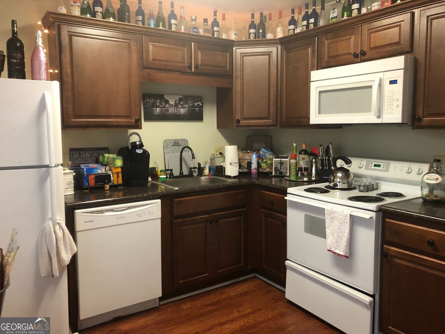 2 bedroom, 2.5 bathroom, 1,168 sq ft condominium for rent at 935 Baxter Street APT 23, Athens, GA 30606 for $1,900 a month — photo 3