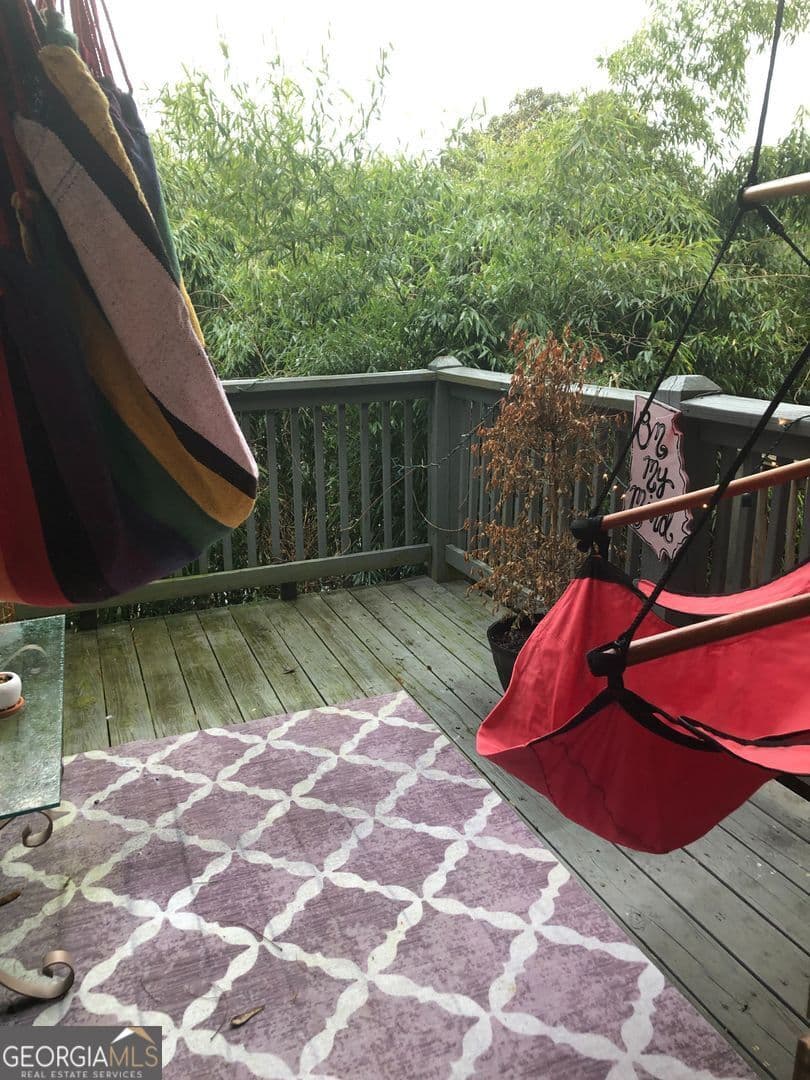 2 bedroom, 2.5 bathroom, 1,168 sq ft condominium for rent at 935 Baxter Street APT 23, Athens, GA 30606 for $1,900 a month — photo 9