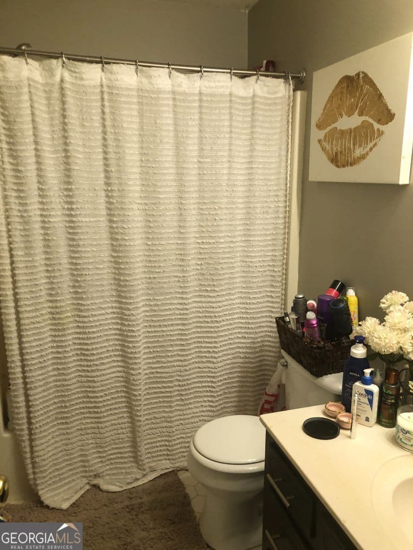 2 bedroom, 2.5 bathroom, 1,168 sq ft condominium for rent at 935 Baxter Street APT 23, Athens, GA 30606 for $1,900 a month — photo 8
