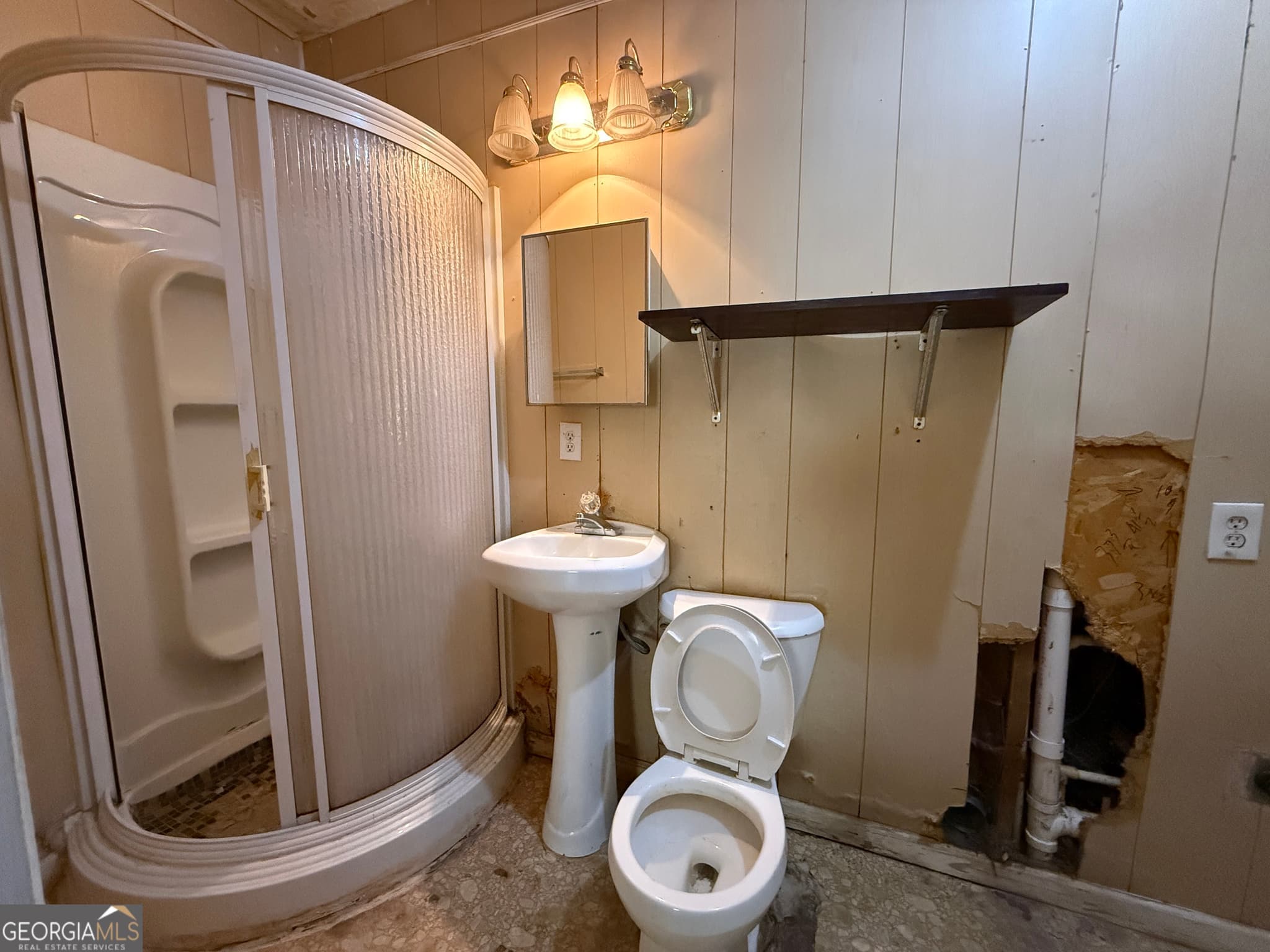 3 bedroom, 2.5 bathroom, 1,320 sq ft single family residence for sale at 6597 King William Drive, Morrow, GA 30260 — photo 10