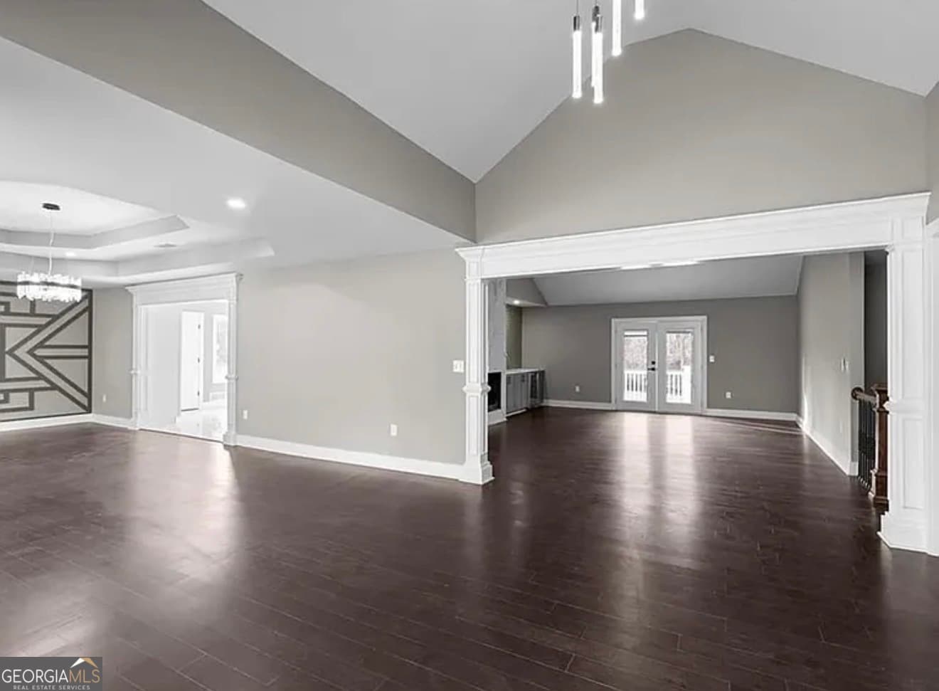 6 bedroom, 4.5 bathroom, 5,112 sq ft single family residence for rent at 7530 Spalding Lane, Atlanta, GA 30350 for $6,300 a month — photo 6