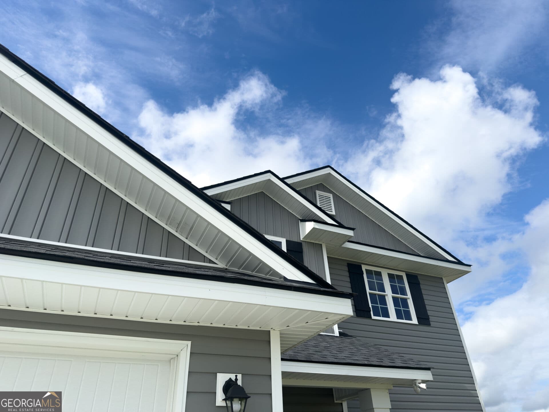 4 bedroom, 2.5 bathroom, 2,150 sq ft single family residence for sale at 16 Bluegill Lane, Ludowici, GA 31316 — photo 4