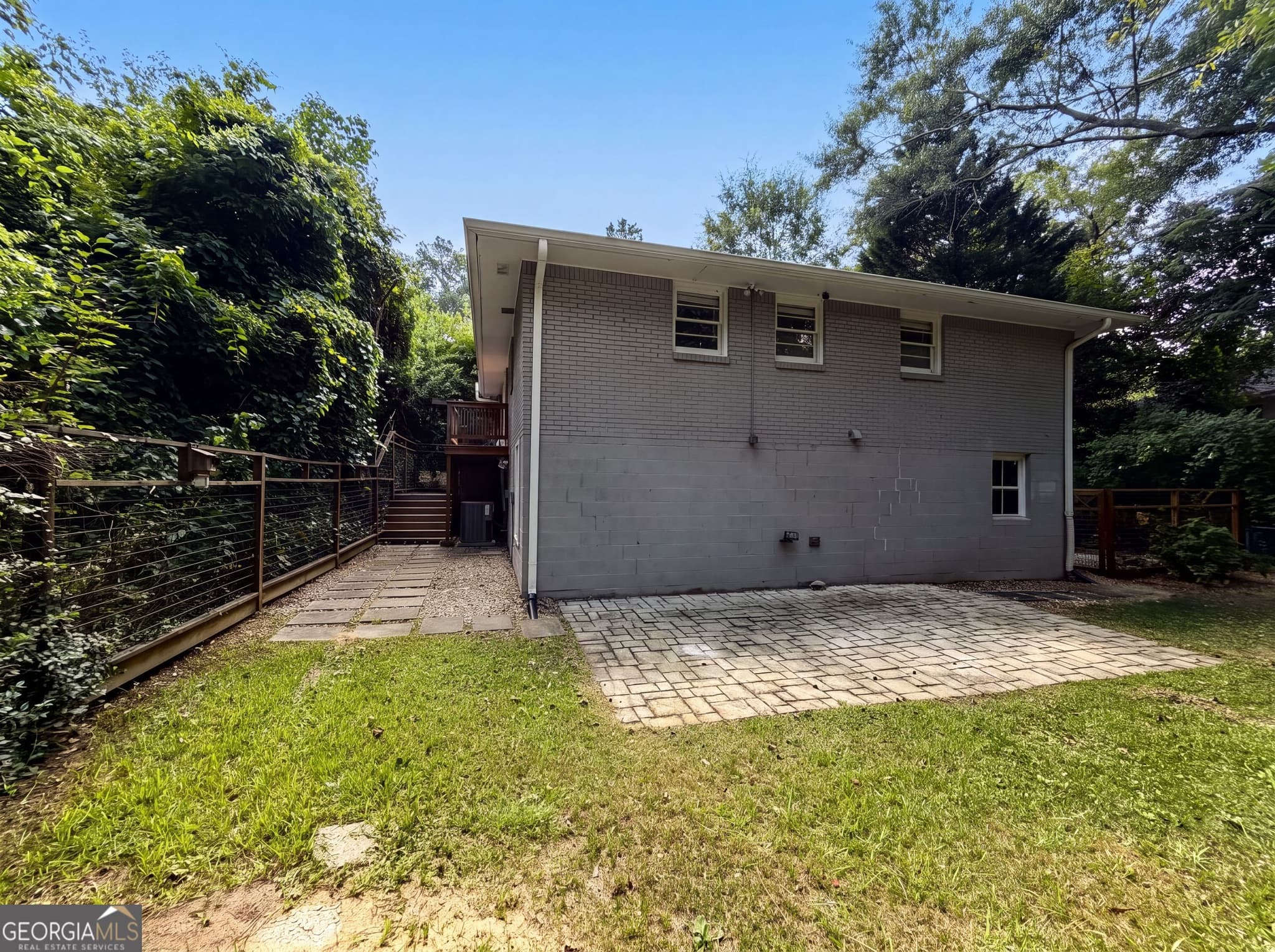 3 bedroom, 2 bathroom, 1,963 sq ft single family residence for sale at 2336 Nesbitt Drive, Brookhaven, GA 30319 — photo 5