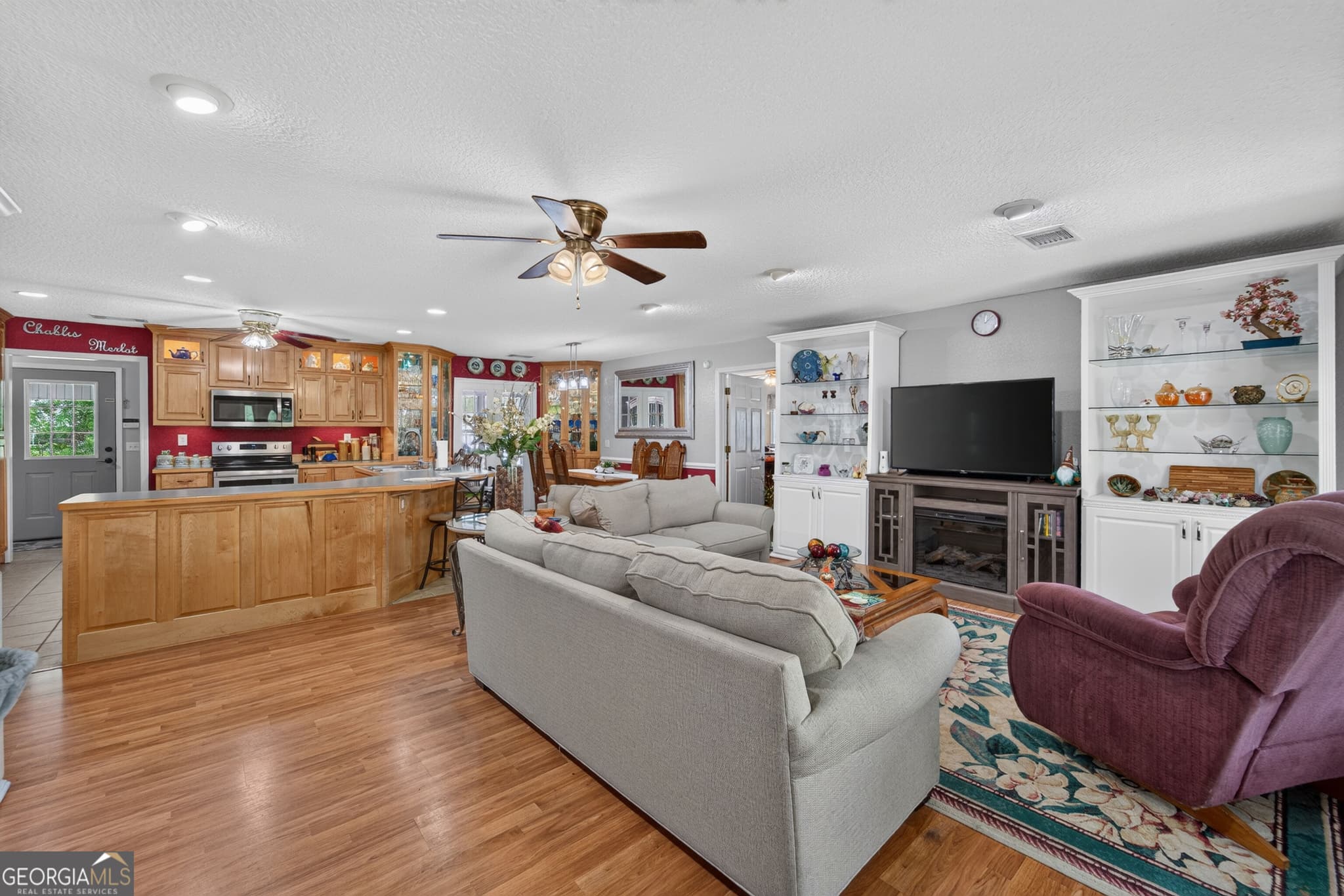 4 bedroom, 3.5 bathroom, 3,024 sq ft single family residence for sale at 13182 Highway 121, Hoboken, GA 31542 — photo 9