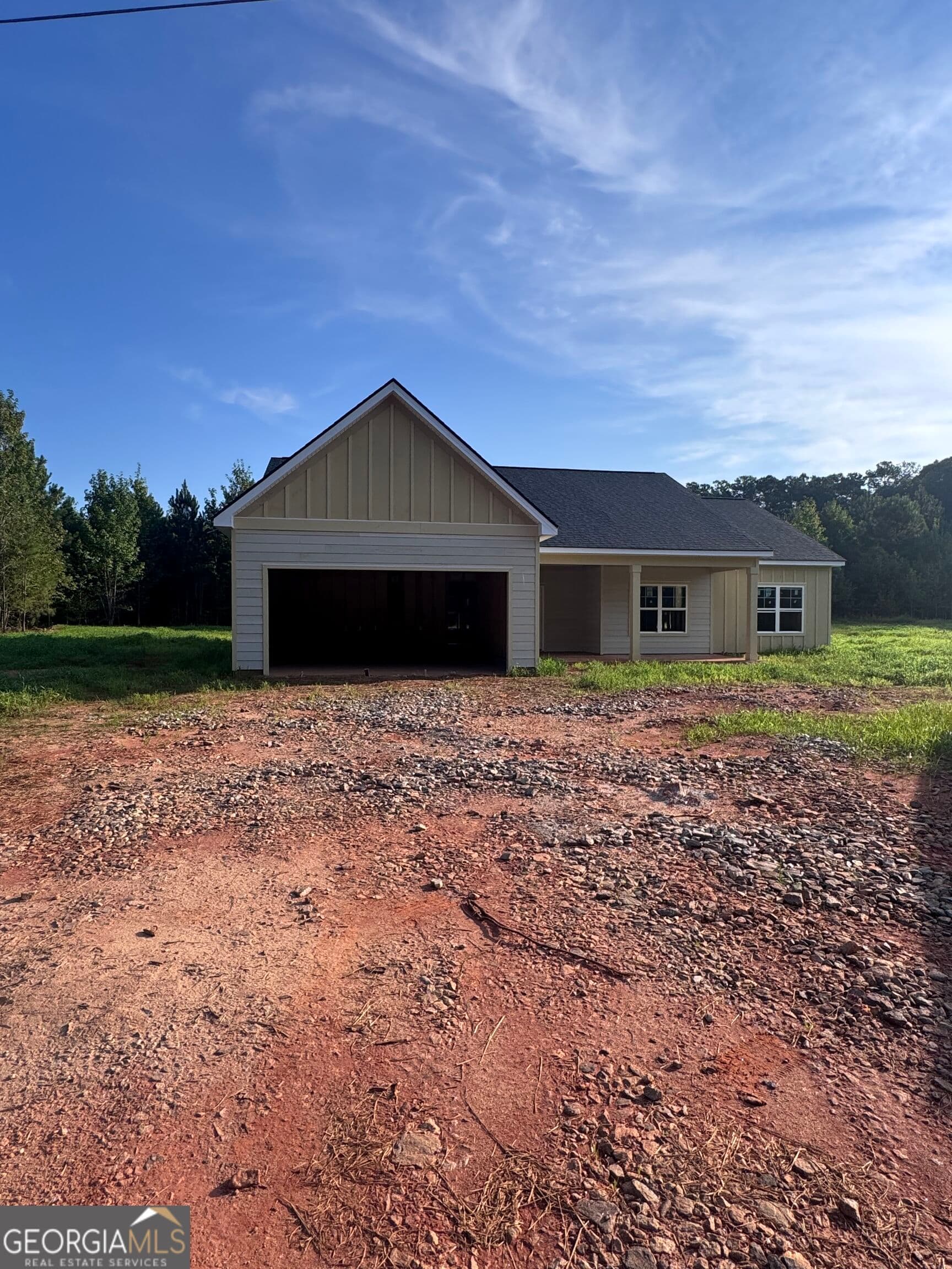 4 bedroom, 2 bathroom, 2,051 sq ft single family residence for sale at 137 Aerodrome Way, Griffin, GA 30224 — photo 3