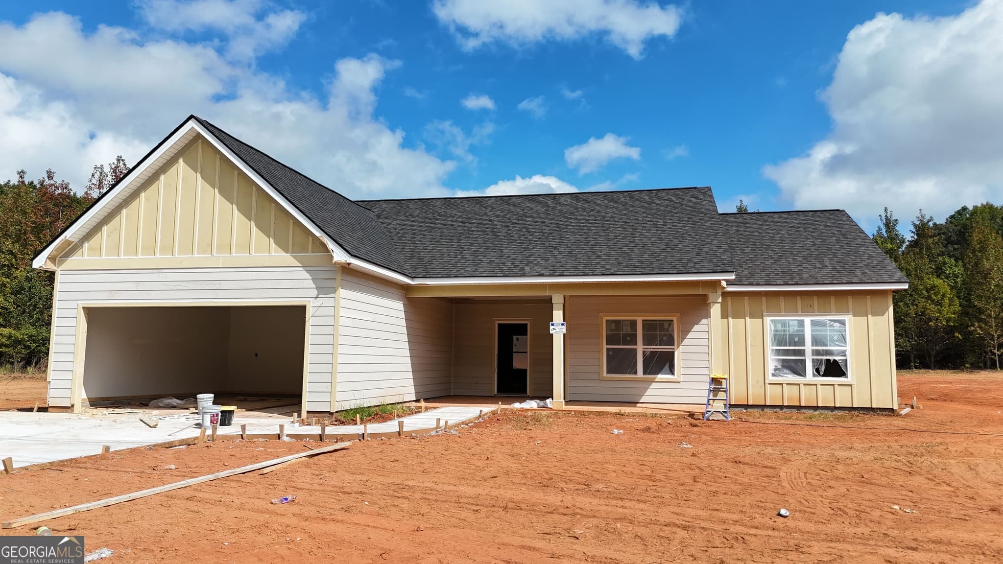 4 bedroom, 2 bathroom, 2,051 sq ft single family residence for sale at 137 Aerodrome Way, Griffin, GA 30224 — photo 1 of 6