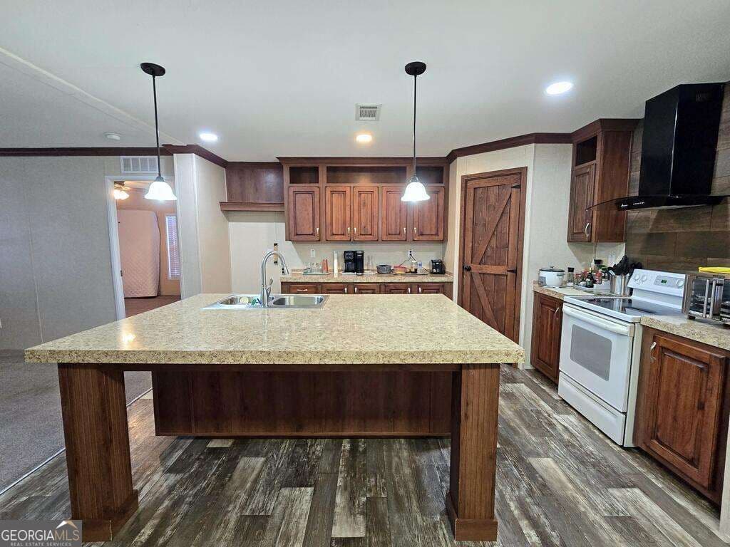 4 bedroom, 2 bathroom, 1,904 sq ft manufactured home,single family residence for sale at 4381 Beaver Run Road, Valdosta, GA 31601 — photo 7