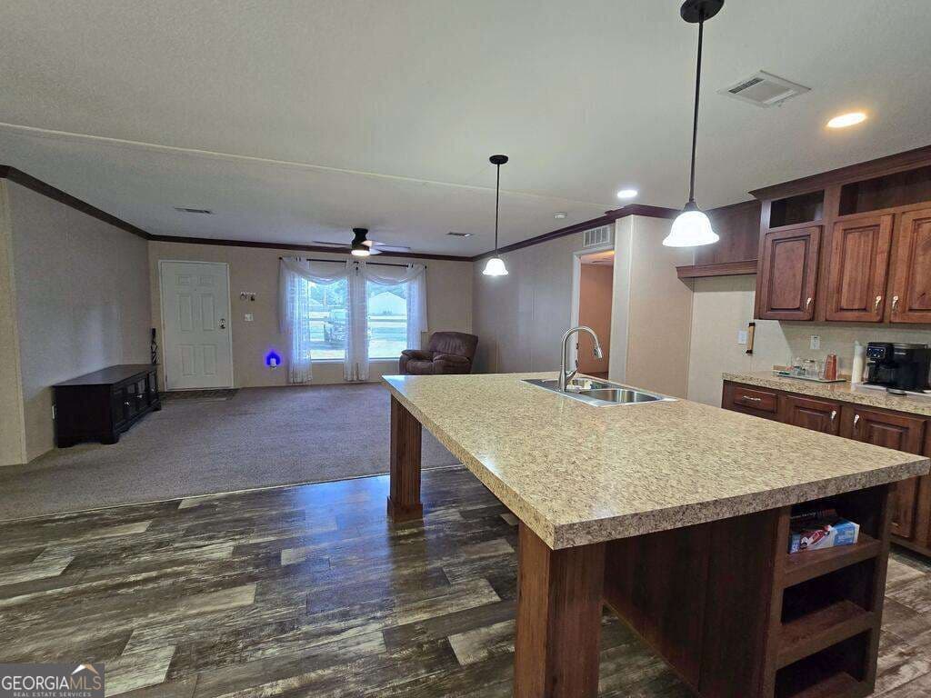 4 bedroom, 2 bathroom, 1,904 sq ft manufactured home,single family residence for sale at 4381 Beaver Run Road, Valdosta, GA 31601 — photo 8