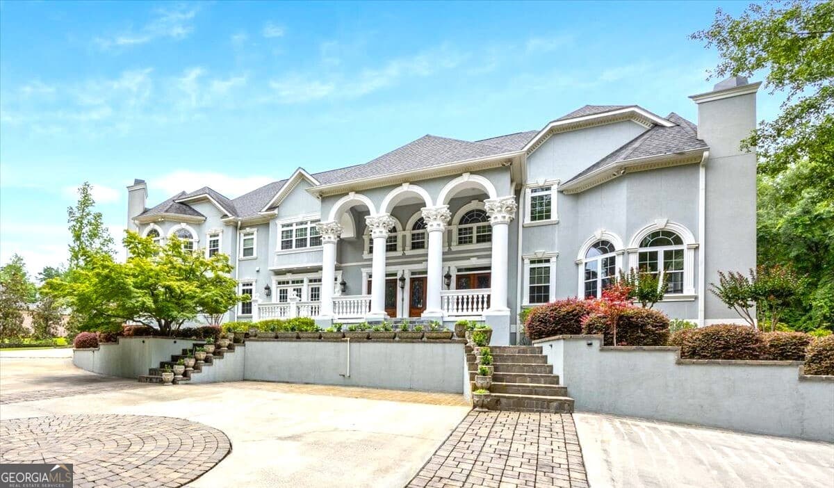6 bedroom, 7.5 bathroom, 12,420 sq ft single family residence for sale at 311 North Rivoli Farms Drive, Macon, GA 31210