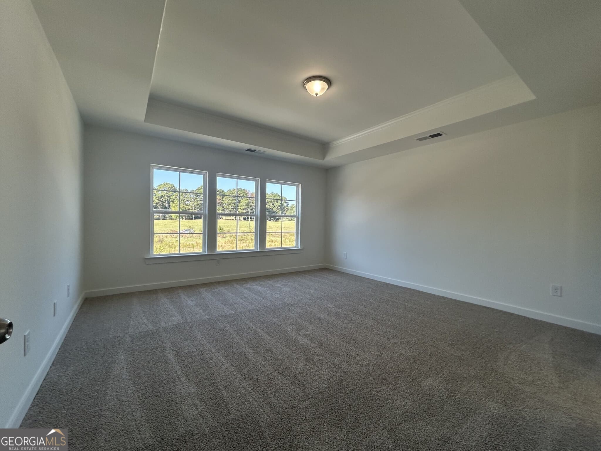 4 bedroom, 2.5 bathroom, 1,865 sq ft single family residence for sale at 270 Crimson Feather Drive, Jefferson, GA 30549 — photo 6