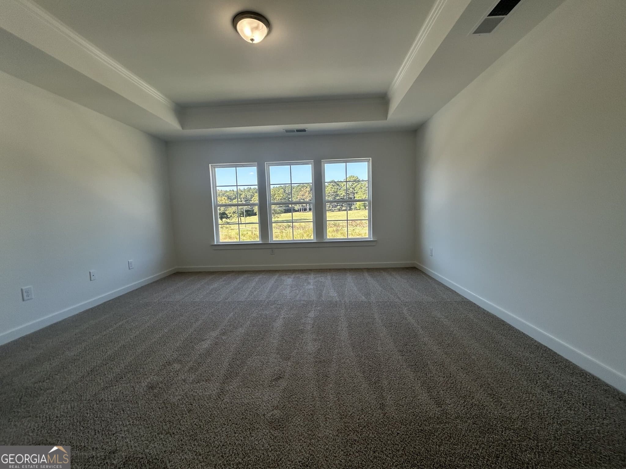 4 bedroom, 2.5 bathroom, 1,865 sq ft single family residence for sale at 270 Crimson Feather Drive, Jefferson, GA 30549 — photo 7