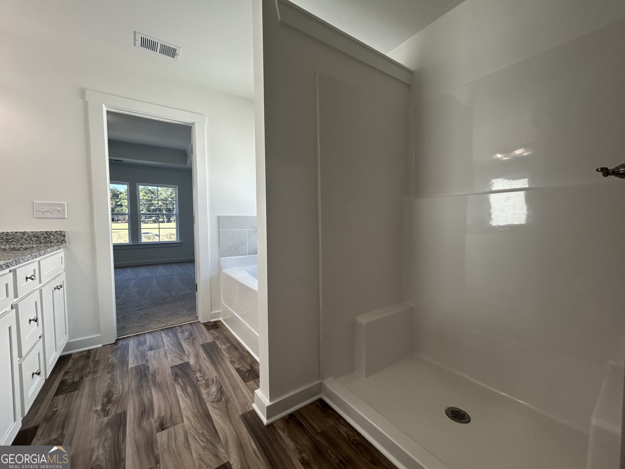 4 bedroom, 2.5 bathroom, 1,865 sq ft single family residence for sale at 270 Crimson Feather Drive, Jefferson, GA 30549 — photo 10