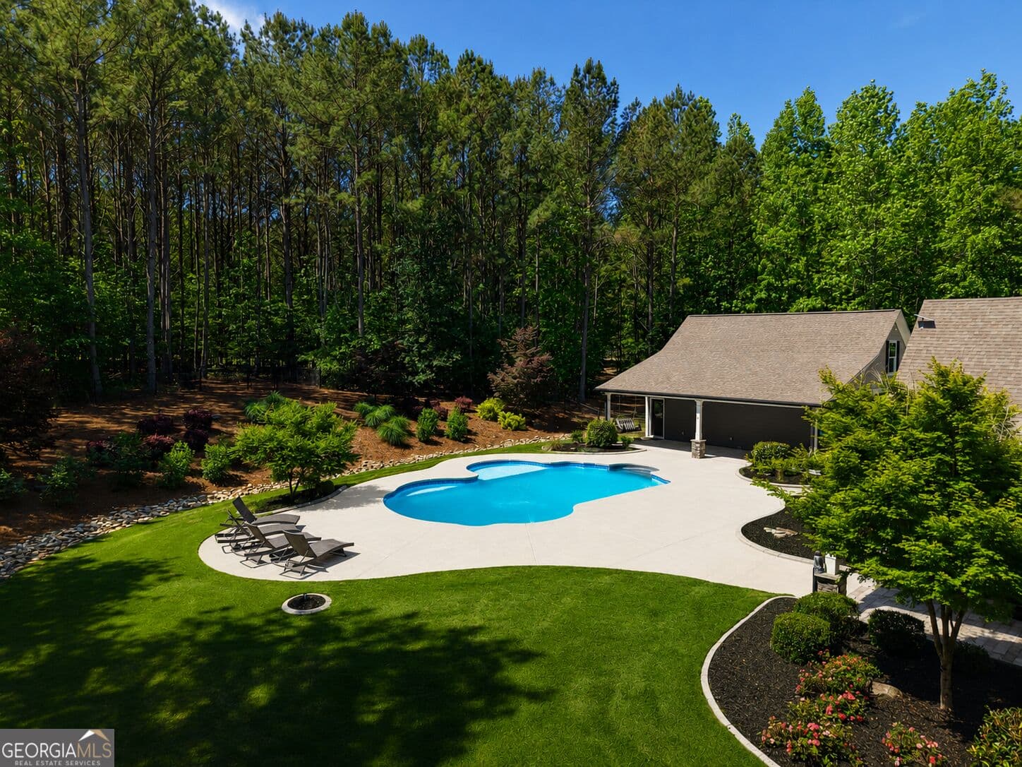 5 bedroom, 4.5 bathroom, 4,150 sq ft single family residence for sale at 289 Friendship Church Road, Brooks, GA 30205 — photo 2