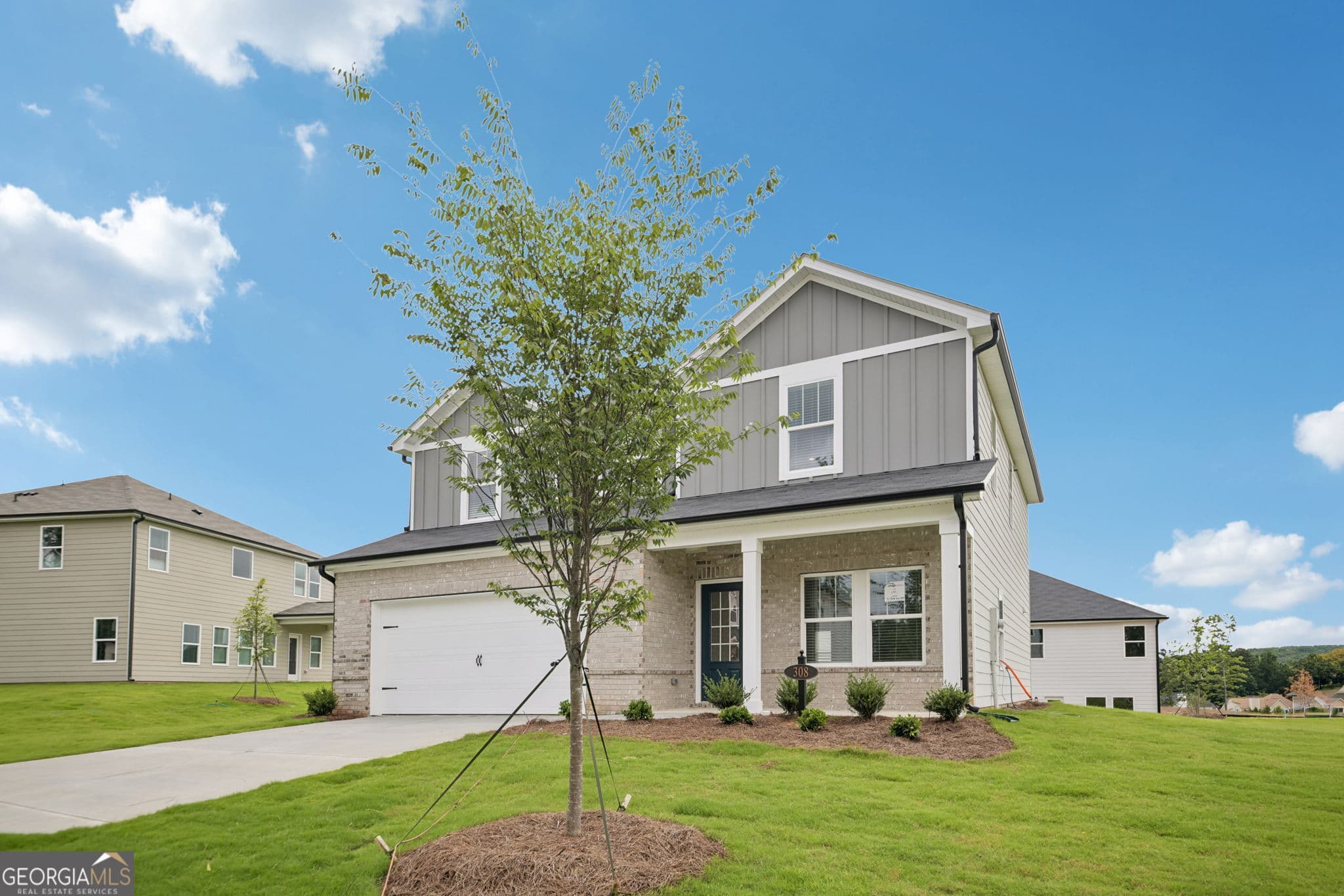 4 bedroom, 2.5 bathroom, 2,479 sq ft single family residence for sale at 308 Table Rock Way, Villa Rica, GA 30180 — photo 2