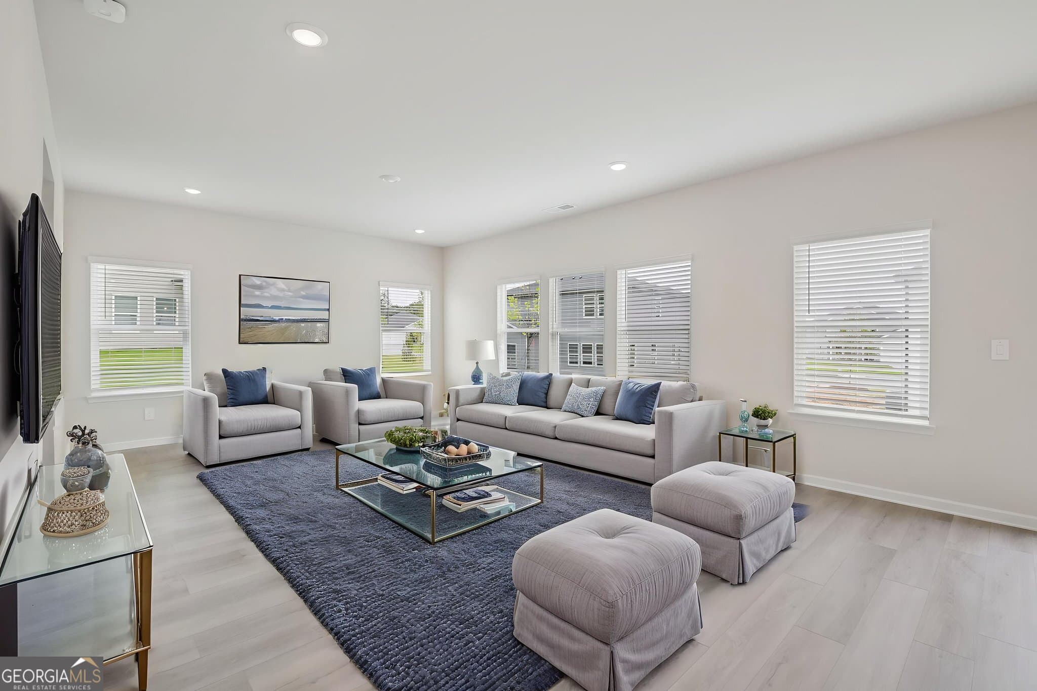 4 bedroom, 2.5 bathroom, 2,479 sq ft single family residence for sale at 308 Table Rock Way, Villa Rica, GA 30180 — photo 6