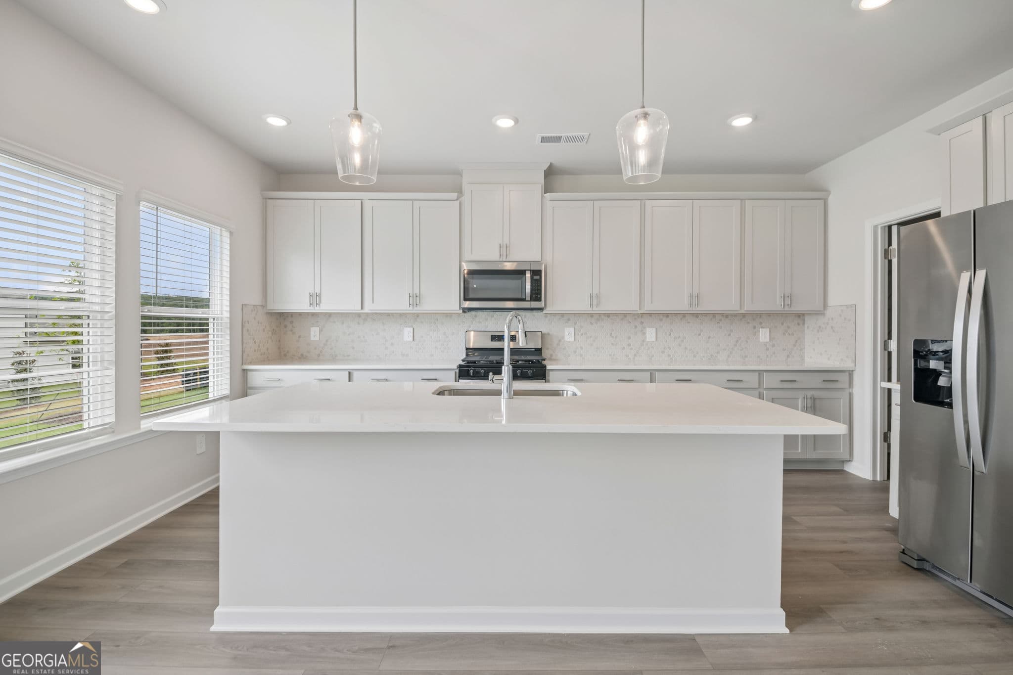 4 bedroom, 2.5 bathroom, 2,479 sq ft single family residence for sale at 308 Table Rock Way, Villa Rica, GA 30180 — photo 9