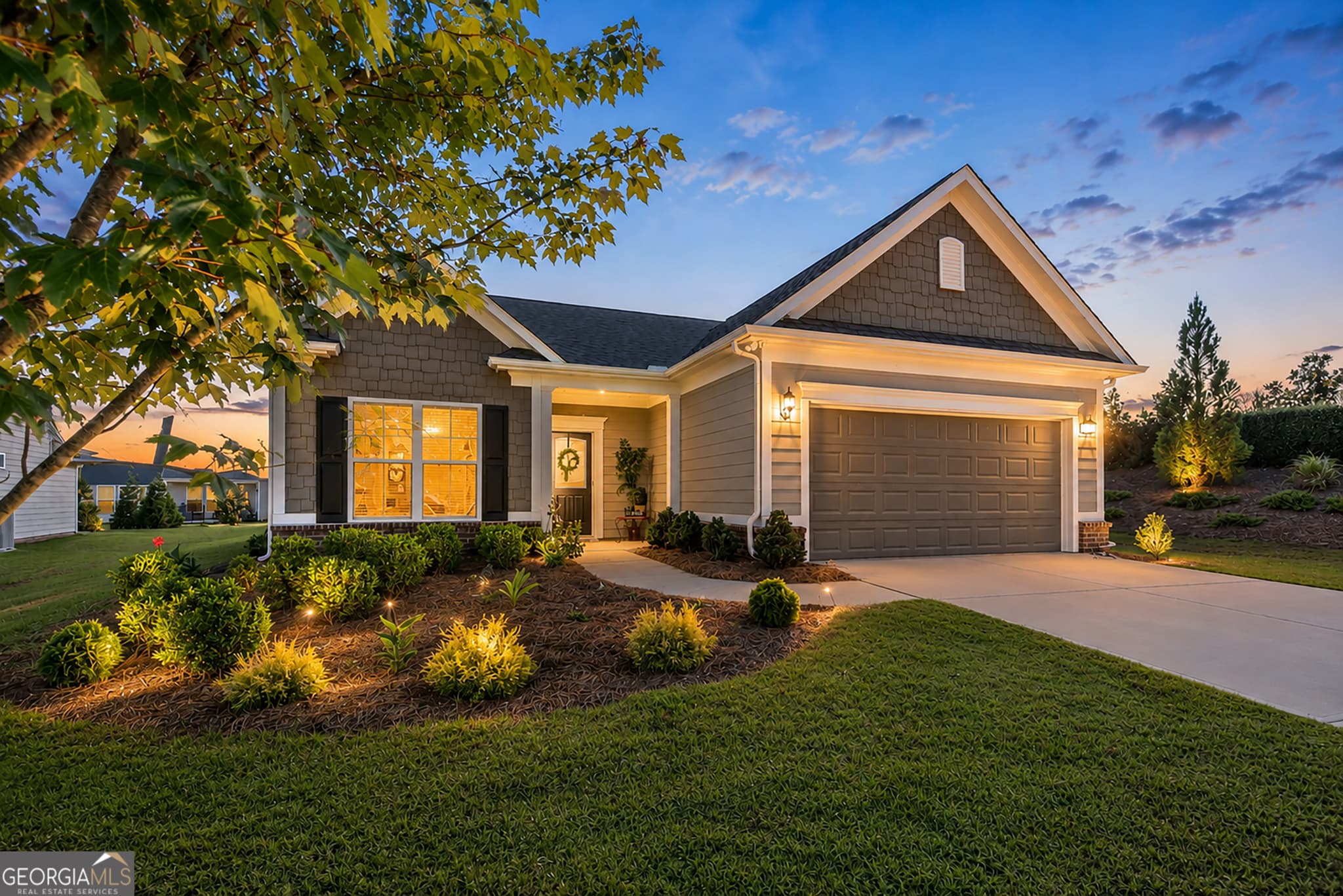 2 bedroom, 2 bathroom, 1,966 sq ft single family residence for sale at 1001 Little Shoals Road, Greensboro, GA 30642 — photo 2