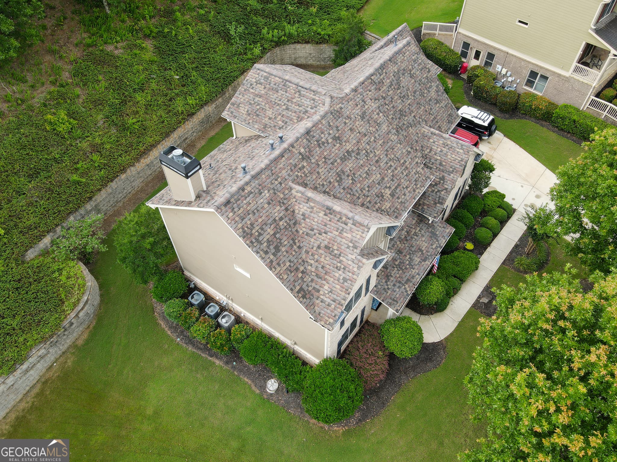 8 bedroom, 5 bathroom, 4,268 sq ft single family residence for sale at 704 Sienna Valley Drive, Braselton, GA 30517 — photo 3