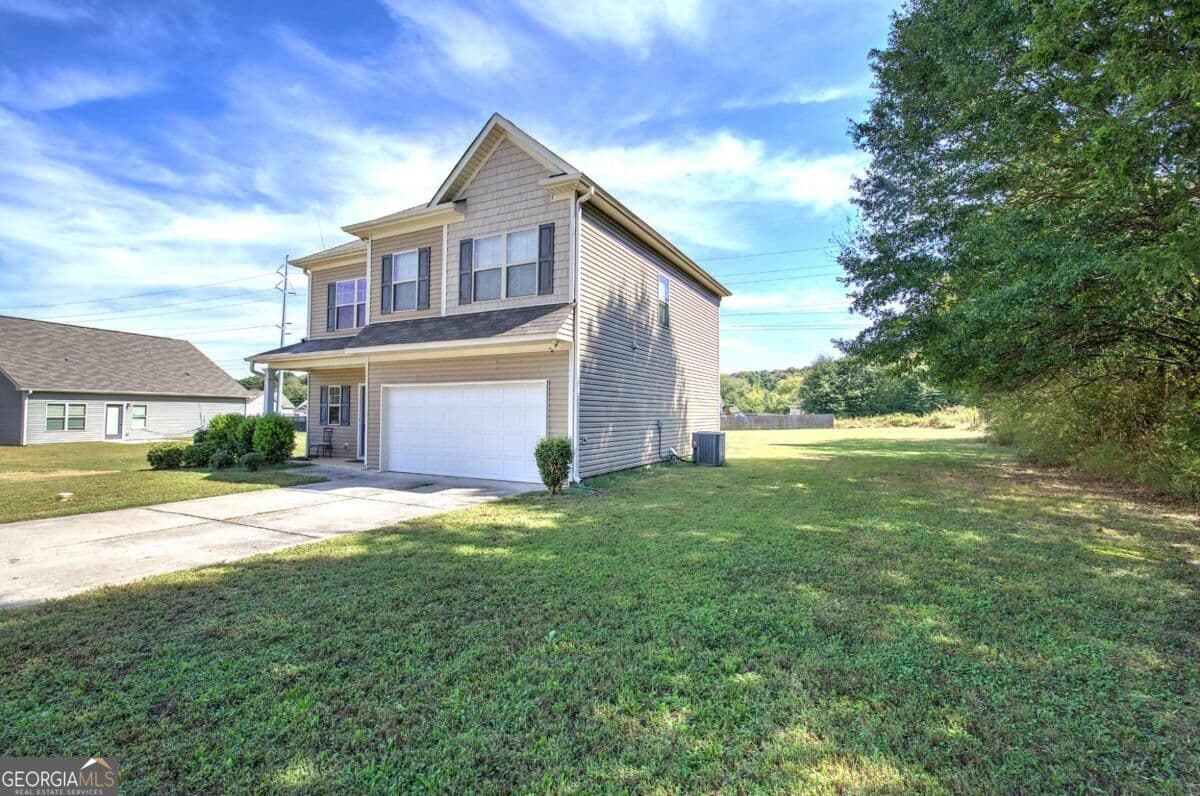 3 bedroom, 2.5 bathroom, 2,140 sq ft single family residence for sale at 102 Oak Ridge Drive, Aragon, GA 30104 — photo 4