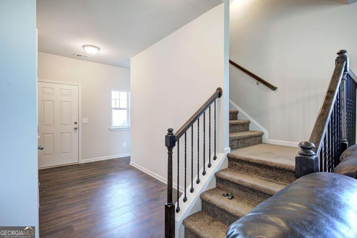 3 bedroom, 2.5 bathroom, 2,140 sq ft single family residence for sale at 102 Oak Ridge Drive, Aragon, GA 30104 — photo 8