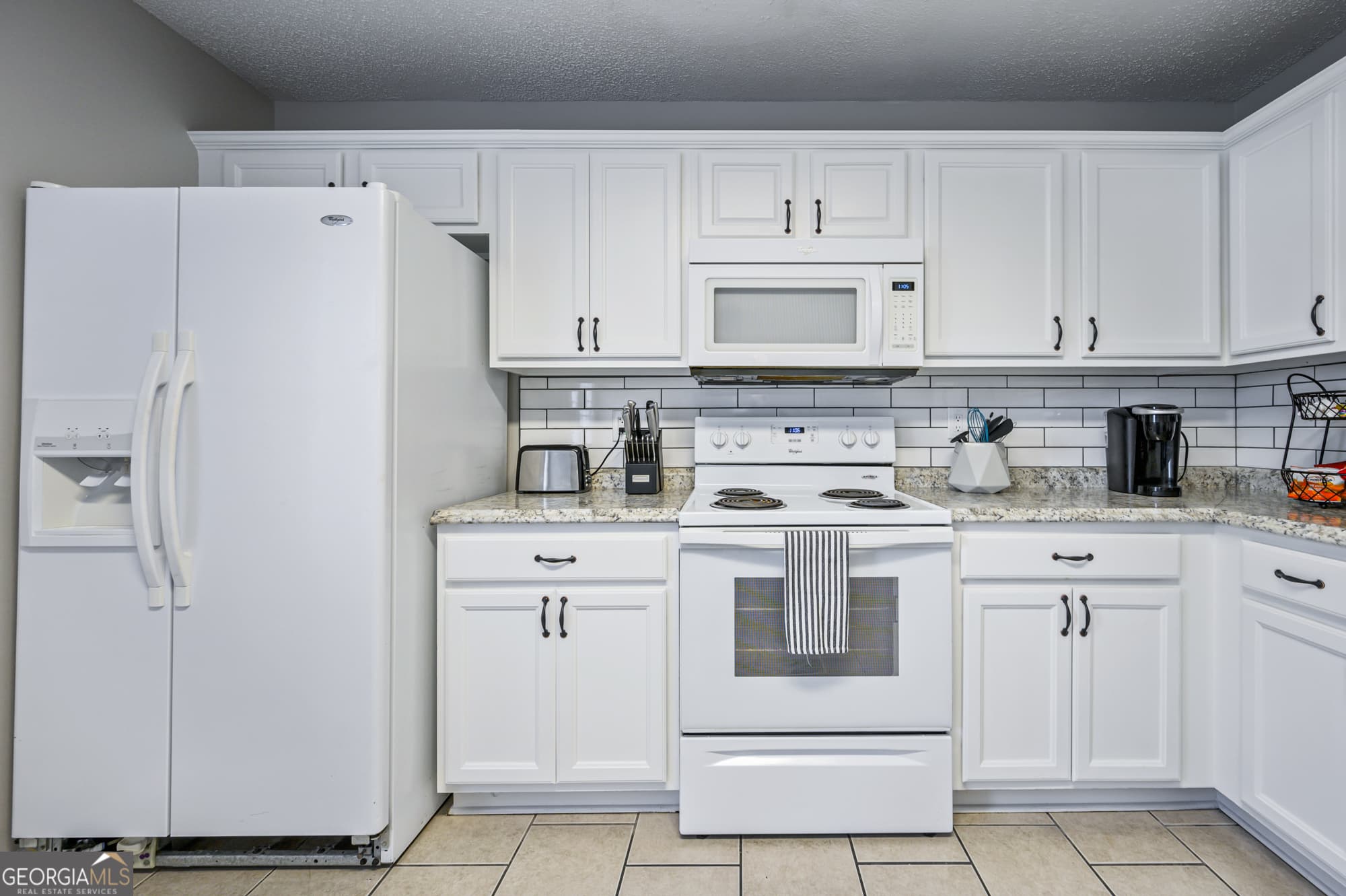 4 bedroom, 2 bathroom single family residence for rent at 29 Middleton Court, Cartersville, GA 30120 for $5,990 a month — photo 9