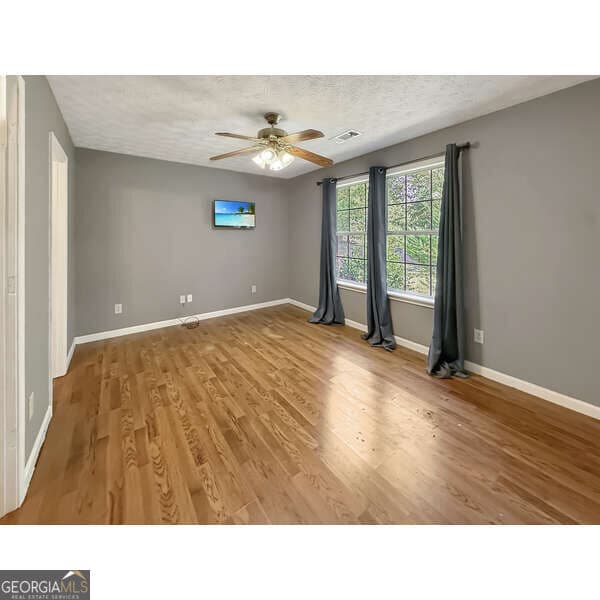 3 bedroom, 2 bathroom, 1,200 sq ft single family residence for sale at 223 City Pond Road, Barnesville, GA 30204 — photo 7