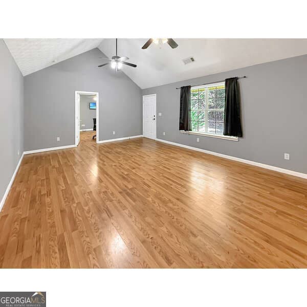 3 bedroom, 2 bathroom, 1,200 sq ft single family residence for sale at 223 City Pond Road, Barnesville, GA 30204 — photo 3
