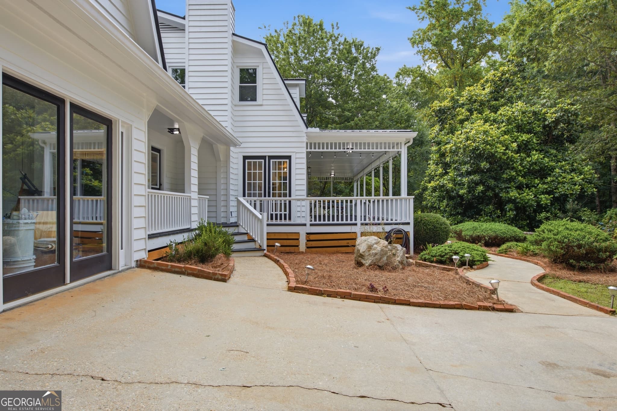 5 bedroom, 5 bathroom, 3,867 sq ft single family residence for sale at 2336 Fred Pitts Road, Clarkesville, GA 30523 — photo 9